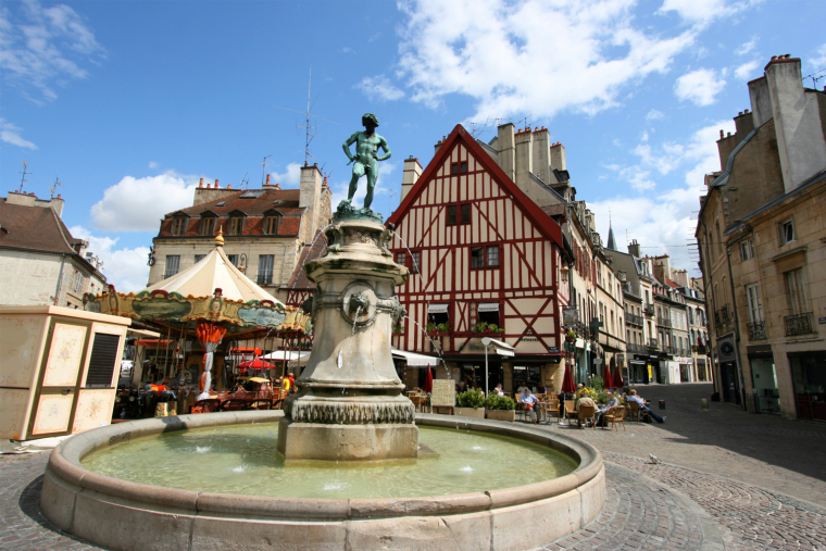 Visitez Dijon le temps d'un week-end. Crédit photo : Adobe Stock