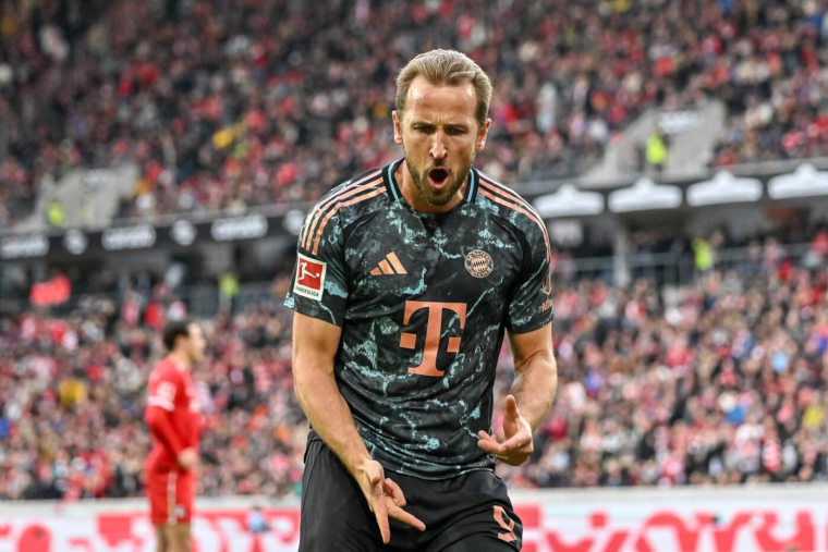 Le Bayern s'envole en tête, Leverkusen repris par Leipzig