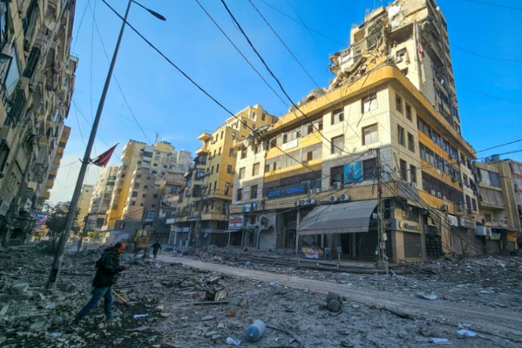Les décombres après un attaque aérienne israélienne dans un quartier sud de Beyrouth, le 6 mars 2026, au Liban ( AFP / - )