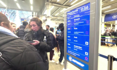 Images de passagers bloqués à la gare Eurostar de St. Pancras à Londres