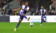 Le Toulousain Abu Francis victime d’une terrible blessure et absent plusieurs mois