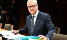 L'ancien ministre de l'Economie et des Finances Bruno Le Maire lors d'une audition au Sénat sur le dérapage du déficit public le 7 novembre 2024  ( AFP / Bertrand GUAY )