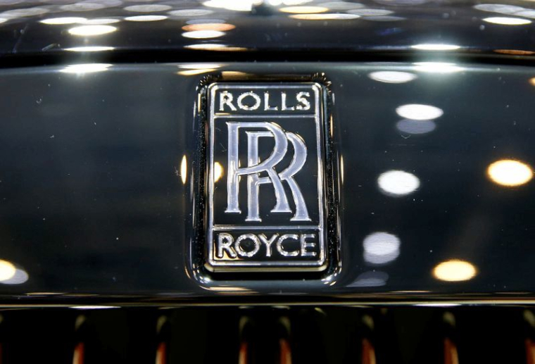 ROLLS-ROYCE CHERCHE À LEVER PLUS DE 2 MILLIARDS DE LIVRES
