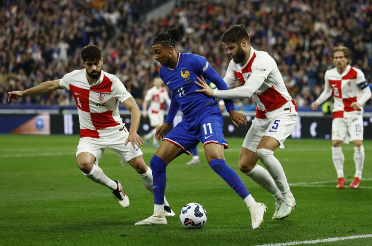 L'international français Michael Olise et les Croates Josko Gvardiol et Duje Caleta-Car