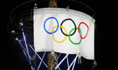 Jeux olympiques d'hiver - Le drapeau olympique arrive en France