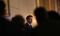 Emmanuel Macron lors d'une conférence sur la fin de vie en 2023