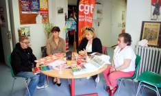 MANIFESTATIONS DU 1ER-MAI, PREMIER TEST DANS LA RUE POUR EMMANUEL MACRON