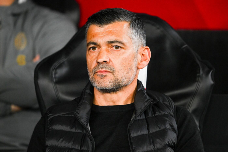 Sergio Conceição succède à Laurent Blanc sur le banc d'Al-Ittihad