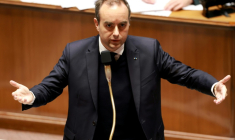 Le Premier ministre Sébastien Lecornu prend la parole lors d'une séance de questions au gouvernement à l'Assemblée nationale, à Paris, le 20 octobre 2026 ( AFP / Kenzo TRIBOUILLARD )