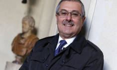 CREVAL S'APPRÊTE À BATAILLER CONTRE L'OFFRE DE CRÉDIT AGRICOLE