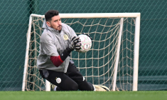 Le gardien algérien Oussama Benbot prend sa retraite internationale