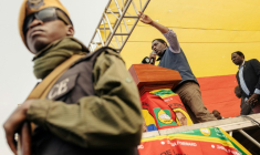 Le président zambien sortant, Hakainde Hichilema, s'adresse à ses partisans lors d'un meeting de la campagne présidentielle, le 11 août 2026 à Lusaka  ( AFP / GIANLUIGI GUERCIA )