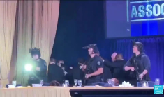 Tirs à Washington au gala de la presse : Une montée de la violence politique aux États-Unis ?