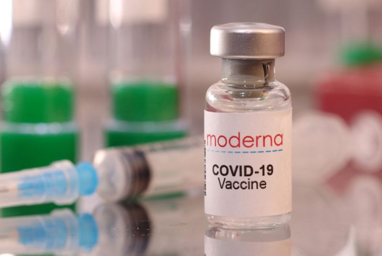 MODERNA PRÉVOIT UNE HAUSSE DES VENTES DE SON VACCIN ANTI-COVID-19 AU 2E SEMESTRE