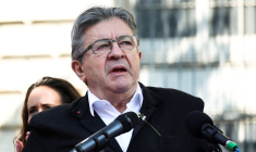 FRANCE: MÉLENCHON PROPOSE DÉSORMAIS DE PORTER LE SMIC À 1.500 EUROS