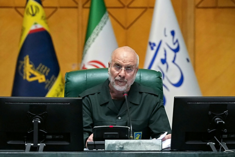 Dans cette photo remise par les autorités iraniennes, le président du Parlement iranien Mohammad Bagher Ghalibaf préside une réunion, le 1er février 2026 à Téhéran ( ICANA NEWS AGENCY / - )
