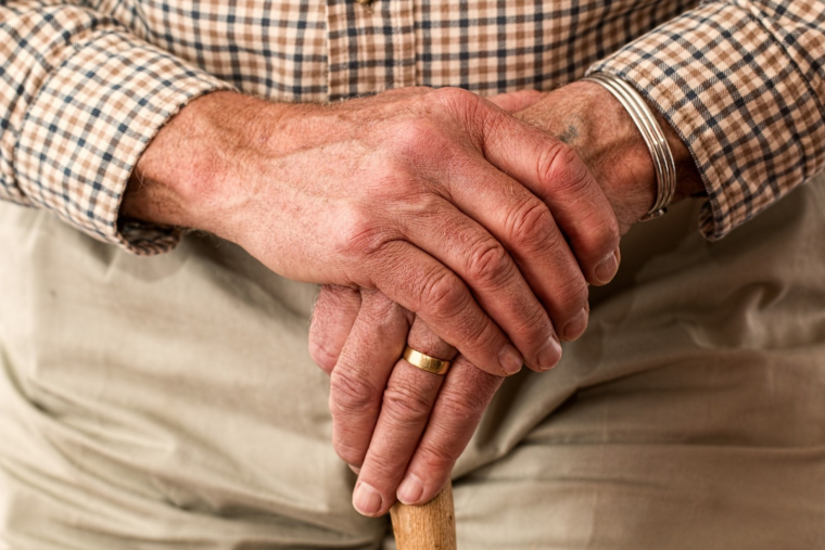 Il s'agit d'une sécurité mise en place pour éviter une rupture entre le dernier versement des revenus d'activité et le premier versement de la pension. (Pixabay / stevepb)