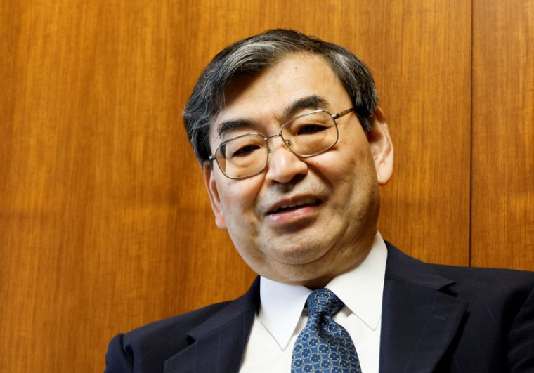 Toichiro Asada, membre du conseil d'administration de la Banque du Japon (BOJ), accorde une interview à Reuters à Tokyo