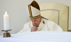 Photo du pape François lors d'une visite de la prison pour mineurs de Casal del Marmo