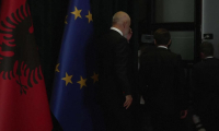 Albanie: Emmanuel Macron accueilli par Edi Rama pour une visite bilatérale
