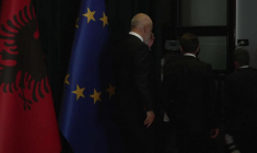 Albanie: Emmanuel Macron accueilli par Edi Rama pour une visite bilatérale