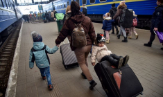 UKRAINE: MOSCOU PROMET DES COULOIRS HUMANITAIRES, NOUVELLES SANCTIONS EUROPÉENNES