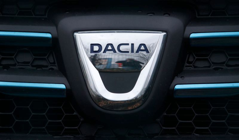 DACIA PROLONGE LA FERMETURE DE SES USINES AU-DELÀ DU 5 AVRIL