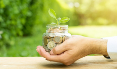 Lorsque le titulaire d’un PEA décède, l’établissement teneur du compte doit immédiatement clôturer le PEA du défunt et transférer les titres sur un compte-titres succession (Crédit photo: 123RF)