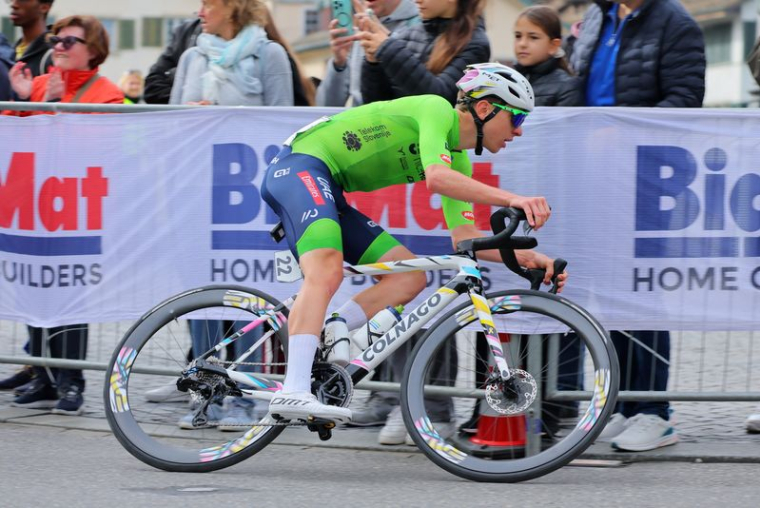 Le Slovène Tadej Pogacar en action