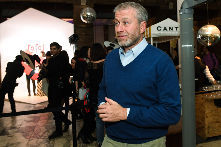 Les milliards d’Abramovitch vont-ils revenir à l'Ukraine ?