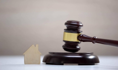 Vente au cadran : quand les enchères inversées s’invitent dans l’immobilier / iStock.com - Motortion