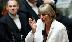 Valérie Létard à l'Assemblée nationale le 10 juin 2025 ( AFP / GEOFFROY VAN DER HASSELT )