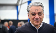 Le nouveau directeur général du groupe de luxe Kering, Luca de Meo, à Dieppe, le 27 mai 2025. quand il était encore patron du constructeur automobile Renault ( AFP / Lou BENOIST )