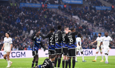 Le « crocodile » derrière un mur sur coup franc : futile ou utile ?