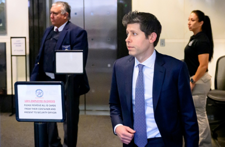 Le PDG d'OpenAI Sam Altman, à Oakland, en Californie, le 12 mai 2026. ( AFP / JOSH EDELSON )