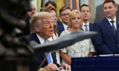 Le président américain Donald Trump durant une cérémonie à la Maison-Blanche, le 10 juin 2026 ( AFP / Ken Cedeno )