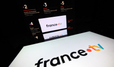 ( AFP / LIONEL BONAVENTURE )