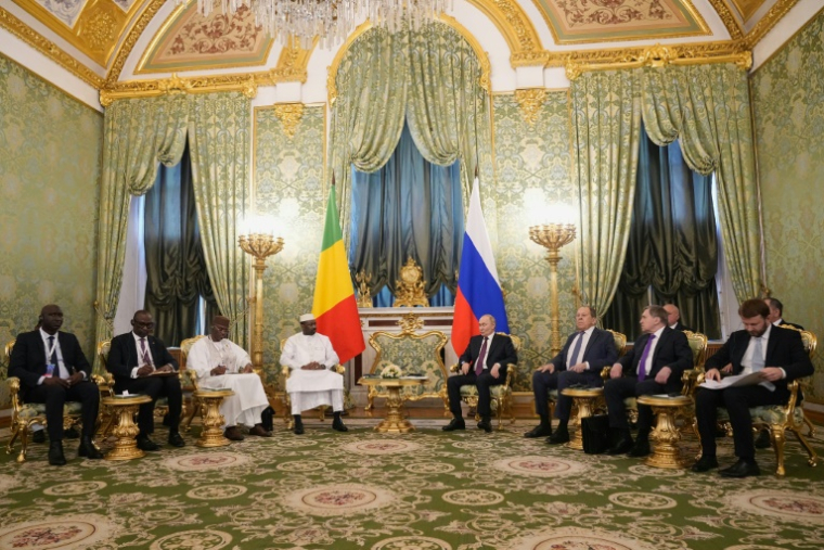 Le président russe Vladimir Poutine reçoit le chef de la junte malienne Assimi Goïta au Kremlin,le 23 juin 2025 à Moscou ( POOL / Pavel Bednyakov )