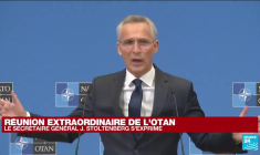 REPLAY - Jens Stoltenberg s'exprime lors de la réunion extraordinaire de l'Otan