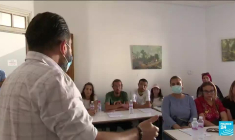 Référendum en Tunisie : les partisans de Kaïs Saïed en campagne, l'opposition appelle au boycott