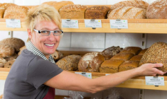 Les conjoints survivants d'un artisan-commerçant peuvent bénéficier d'une pension de réversion. (© Fotolia)