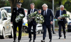 BORIS JOHNSON SUR LES LIEUX DU MEURTRE DE DAVID AMESS