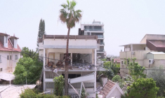 Des dégâts après une frappe de missile dans le centre d'Israël