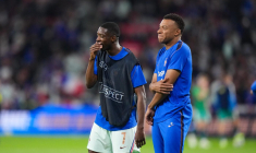 Bleus : Mbappé, Dembélé ou les deux ?