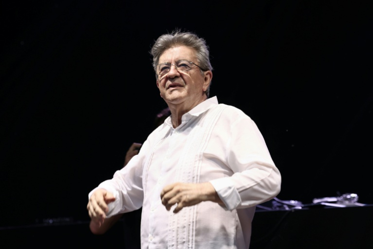 Jean-Luc Mélenchon, candidat de la France Insoumise (LFI) à la présidentielle, le 21 juin 2026 à Paris ( AFP / Guillaume BAPTISTE )
