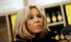 BRIGITTE MACRON POSITIVE AU COVID-19 LA VEILLE DE NOËL