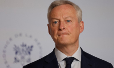 Bruno Le Maire à Paris, le 24 avril 2024. ( AFP / LUDOVIC MARIN )