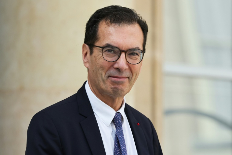 Le ministre du Travail Jean-Pierre Farandou à Paris le 16 septembre 2026 ( AFP / Ludovic MARIN )