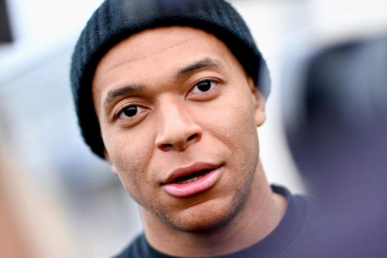 Litige PSG-Mbappé : l’avocat du joueur prend la parole