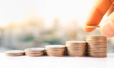 Comment diversifier son patrimoine pour mieux préparer sa retraite ? / iStock.com - Khongtham